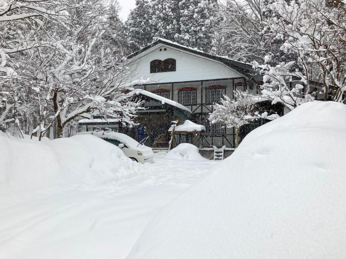 Kizuna Lodge & Bbq Centre 하쿠바 외부 사진
